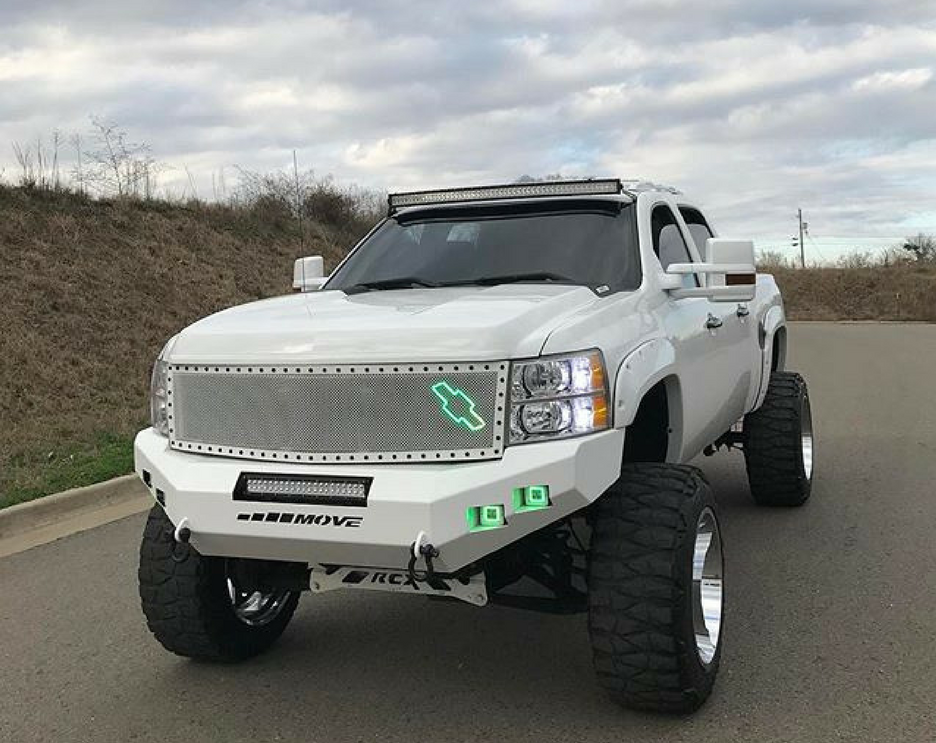 Classic Front Bumper Kit - Truck