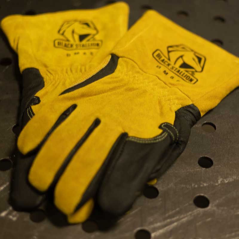 Black &amp; Tan Welding Gloves - MOVE Bumpers